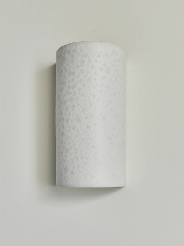 Ceramic wall light CURVE - Raw white
